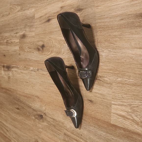 Joan and David Heels - Picture 10 of 14